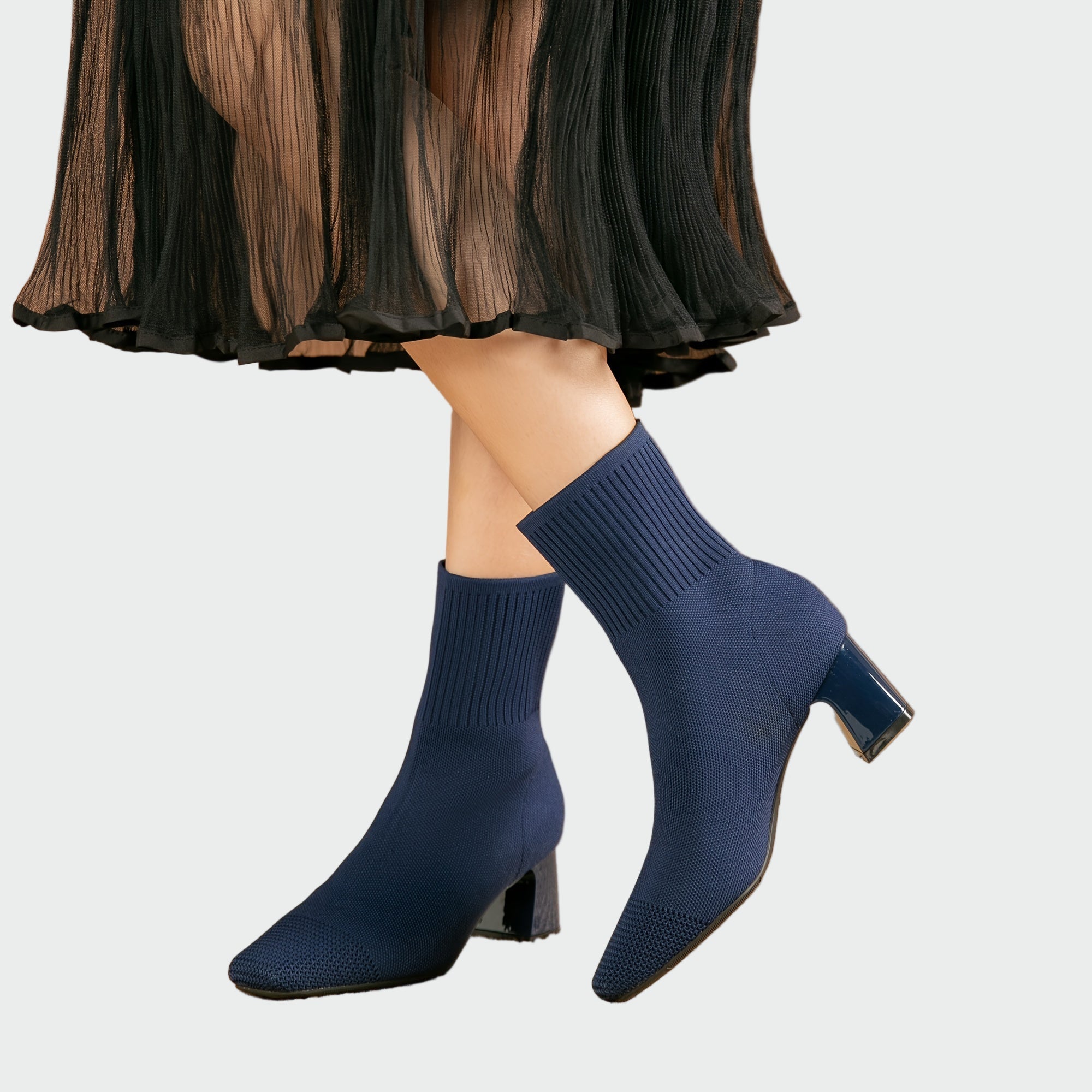 Milena – udobni pleteni ortopedski škornji za zdrave noge