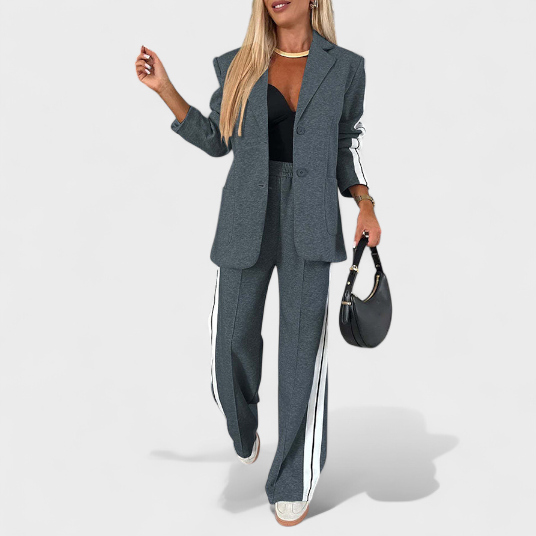 Milena Elegantni Komplet za Modno Udobje in Slog Vsakdanjega Dneva