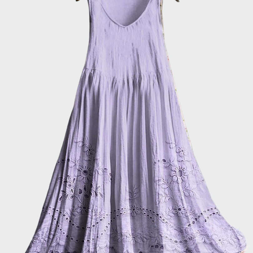 Obleka s čipko v angleškem slogu