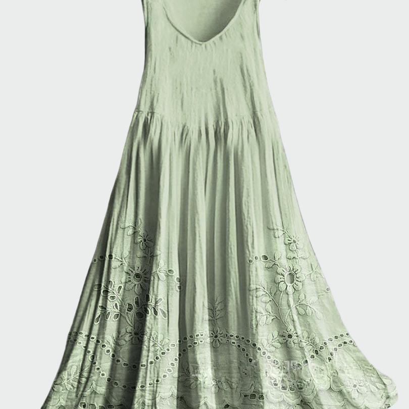 Obleka s čipko v angleškem slogu