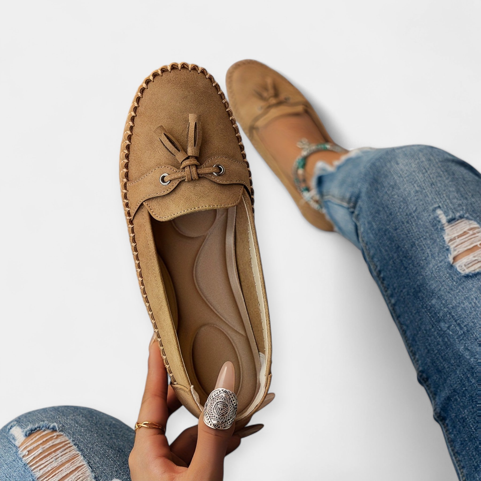 Baletni čevlji z mašnjo v slogu