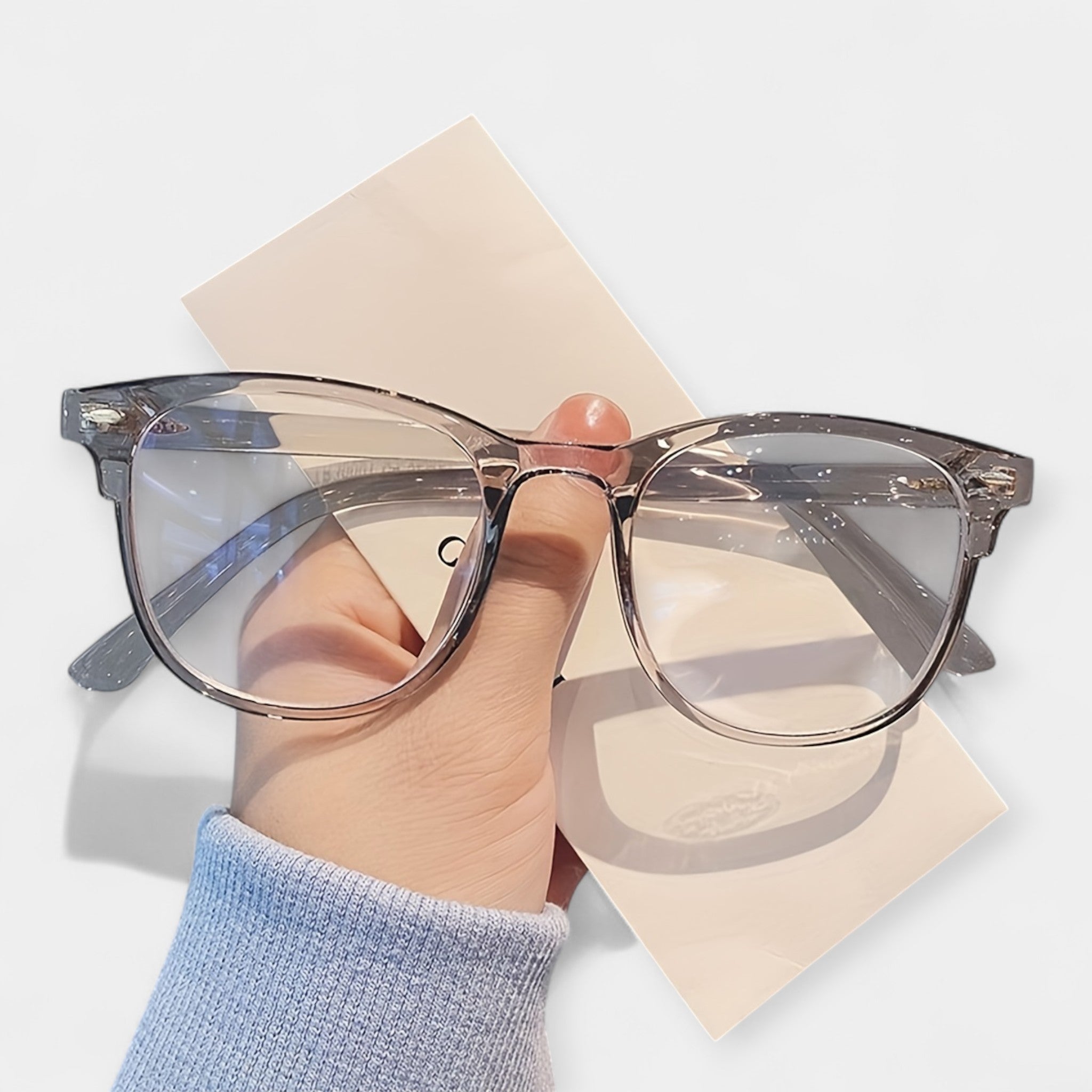 Očala za zaščito pred modro svetlobo