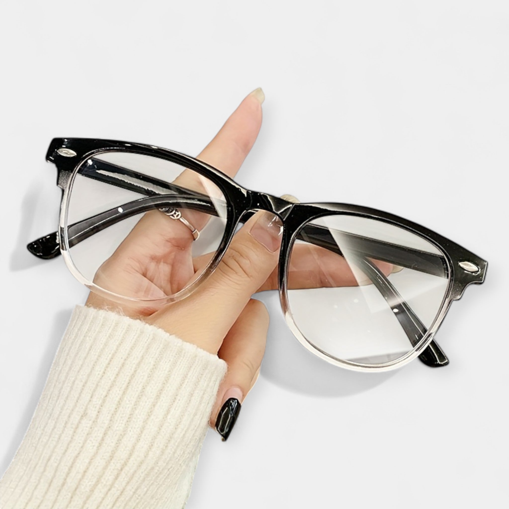 Očala za zaščito pred modro svetlobo