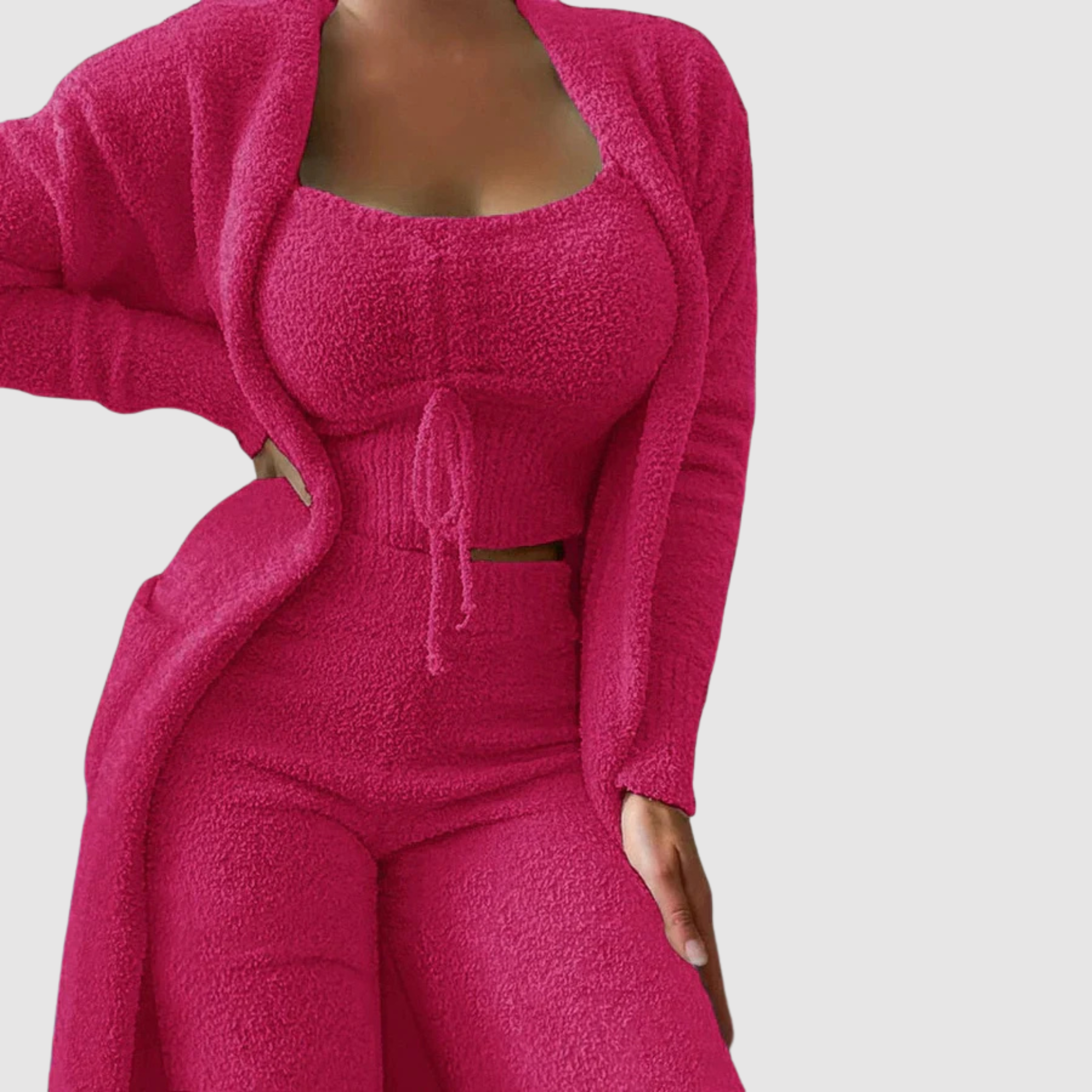 Mehki Flanelasti Pižamski Komplet Dalia s Tridelno Obliko za Maksimalno Udobje