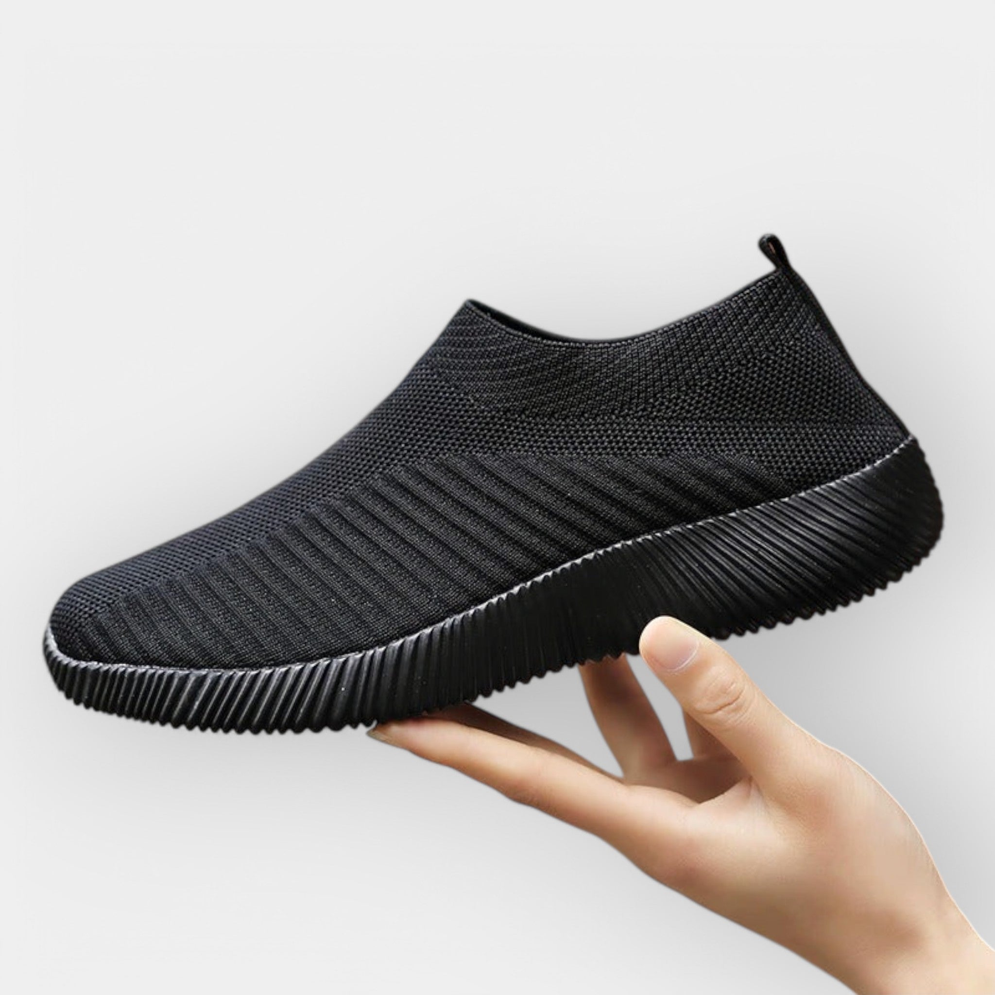 Udobni Slip-On Čevlji za Enostavno Obuvanje